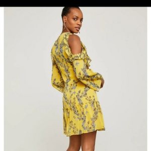 BCBG Maxazria Dress - Picture 2 of 9